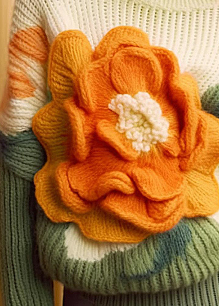 Stilfull kvinnors långärmad topp med blommönster och o-hals, idealisk för vår- och höstsäsongens avslappnade look.
