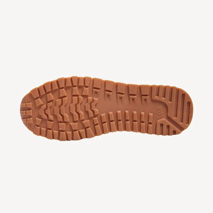 Kvinnors slip-on loafers med kedja. Mångsidiga och bekväma vardagsskor, passar som vår- och höstskor.