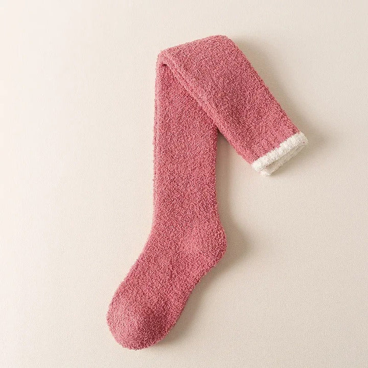 Kvinnors extra varma över-knähöga strumpor. Mysiga sockor, mjuka för avkoppling & hemkläder under vintern.