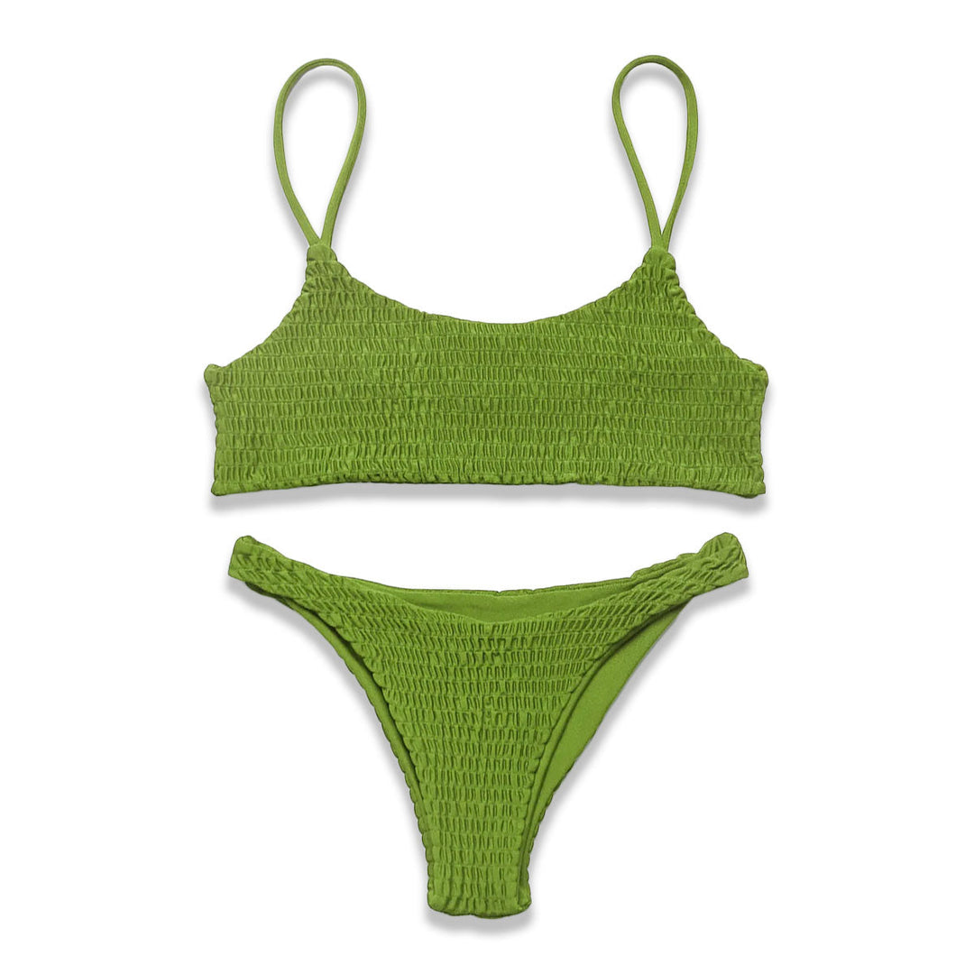 Kvinnors plisserad bikini i polyester. Stilfulla badkläder med push up och låg midja för stranden.