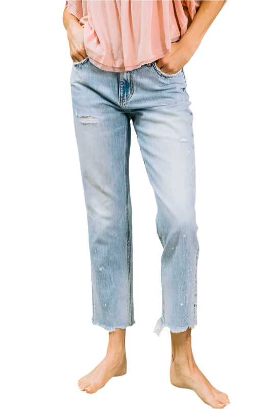 Kvinnors raka jeans med hög midja i ljus denim, framifrån, för en avslappnad vardagslook.