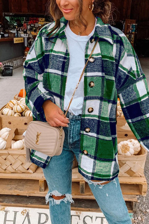 Kvinnors rutiga skjortarock med avslappnad passform. Modern och bekväm för dammode, perfekt som övergångsplagg.