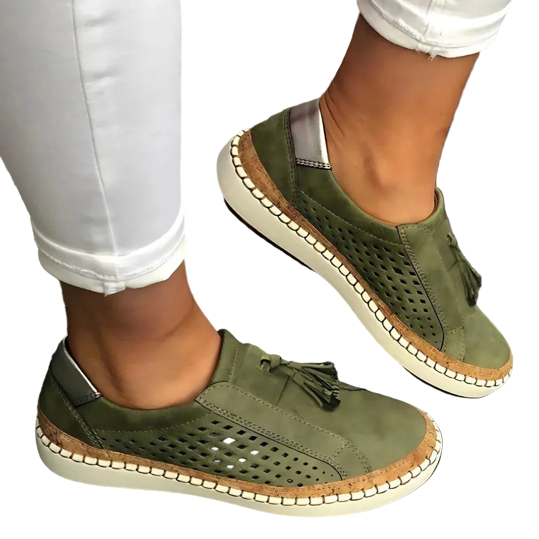 Kvinnors slip-on sneakers för enkel påtagning, maximal komfort och avslappnad stil. Perfekt som vardagsskor.