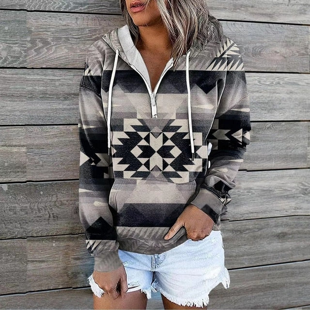 Högkvalitativ och mjuk kvinnors hoodie, idealisk för höstens vardagsmode. Trendig och bekväm.