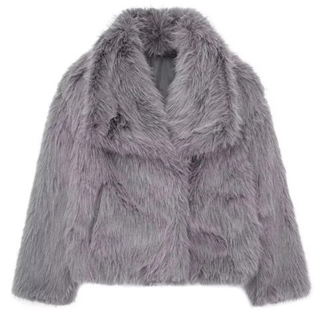 Kvinnors vinterjacka i elegant brun faux päls, plyschmaterial, snygg ytterplagg.