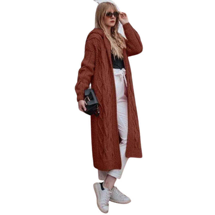 Beige twiststickad lång damkofta med huva, perfekt för avslappnad stil.