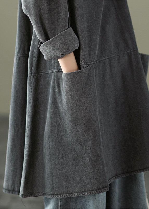 Vardaglig långklänning för kvinnor i denimstil, med bekväm o-hals och smarta sidofickor.