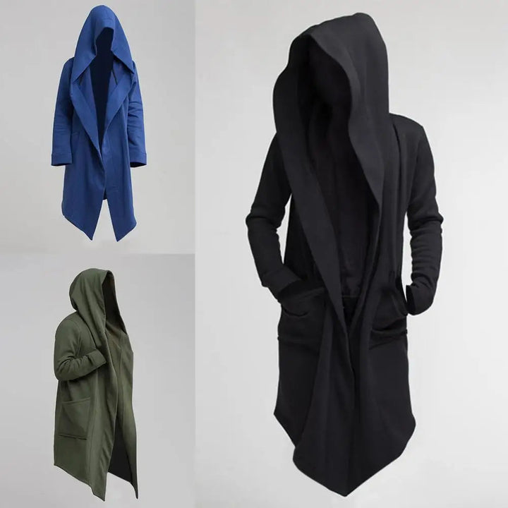 Trendig asymmetrisk damcardigan med överdimensionerad dramatisk huva, skapar en modern och elegant look.