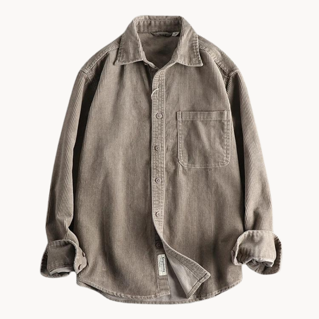 Detalj: Krage på orange långärmad herrskjorta. Casual fritidsskjorta för modern vardagslook.