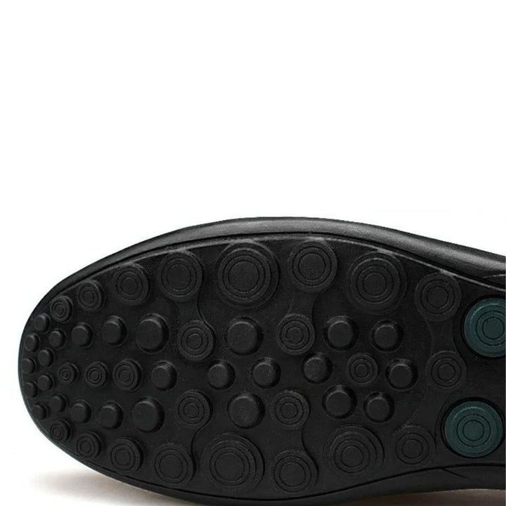 Stilrena herr loafers som kombinerar lätthet, komfort och en tidlös look för vardagsbruk.