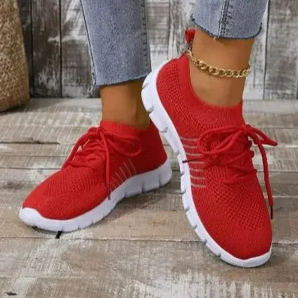 Enkla slip-on sneakers för kvinnor, lätta och flexibla sommarskor för snabb påklädning.
