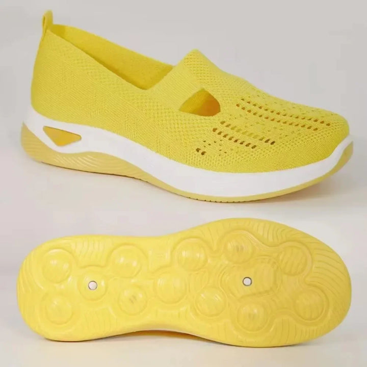 Stilrena slip-on vårsneakers för kvinnor i grått. Moderiktiga och stödjande.