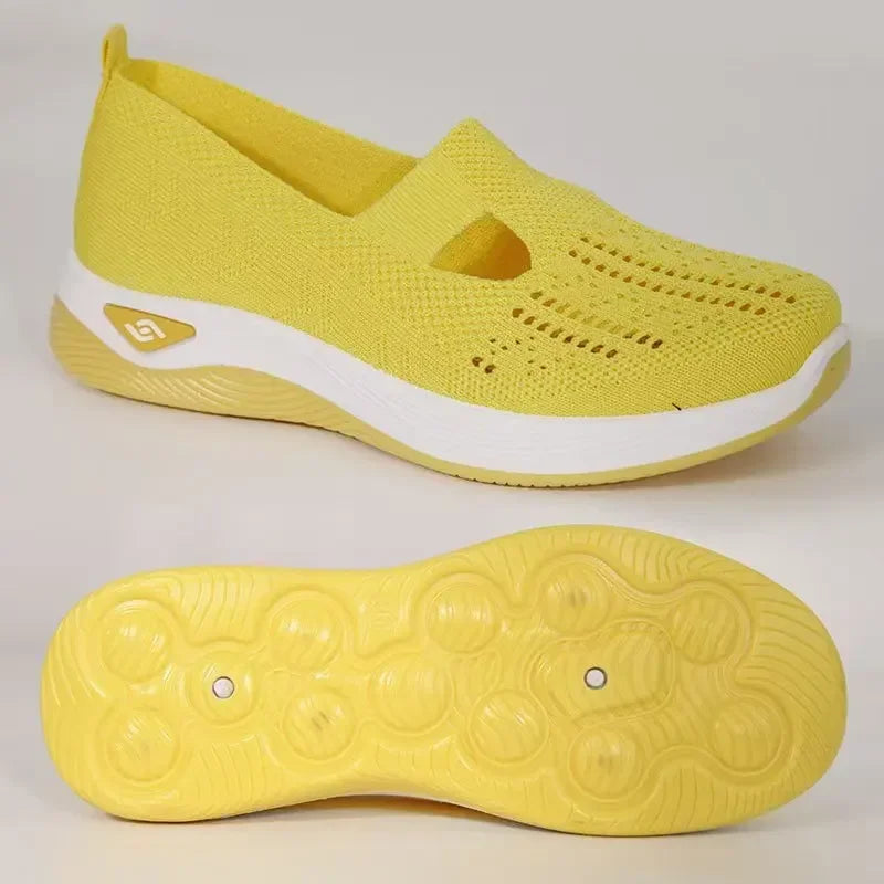 Gråa damsneakers slip-on, lämpliga för både vår och sommar. Bekväma fritidsskor.