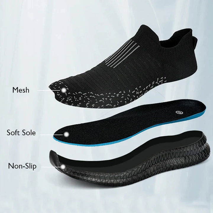 Bekväma slip-on herrskor för utomhusbruk, lätta och ventilerande för promenader.