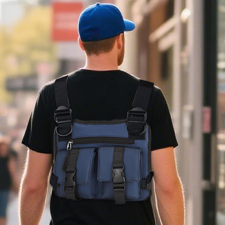 Sportväst för herr, designad för löpning, med justerbar passform och reflexdetaljer.