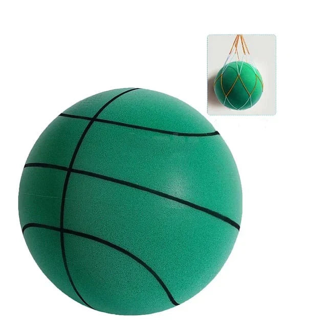 Basketboll av syntetisk kvalitet, ljudlös och optimerad för träning och rolig sportlek.