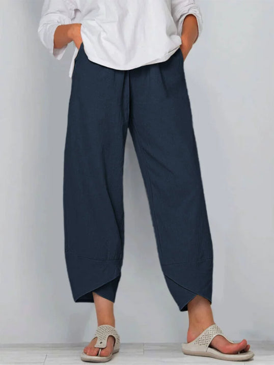 Stilrena modebyxor för dam, maskintvättbara och lätta, perfekta för casual användning.
