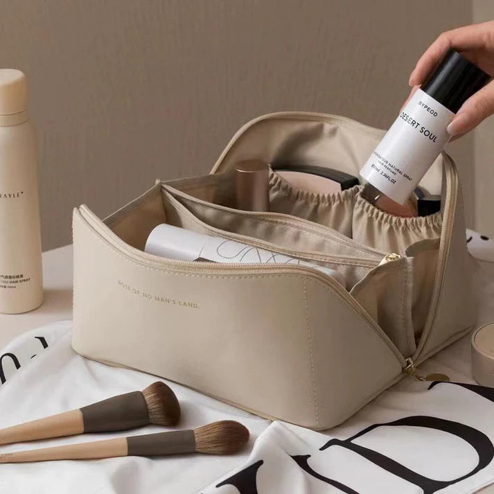 Lyxig damskönhetsväska för makeupförvaring. Perfekt organisering av smink och skönhetsprodukter.