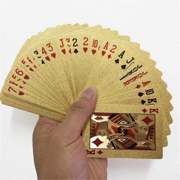 Glänsande guld spelkortlek, vattentåliga för poker och sällskapsspel, perfekt present.