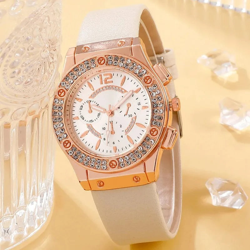 Silver- och guldfärgat damklockset med strass, två eleganta armbandsur som passar olika stilar.