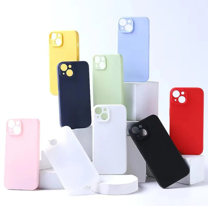 Premium silikonskal: Passar iPhone 15/14/13, ger ett mjukt grepp och omfattande skydd.