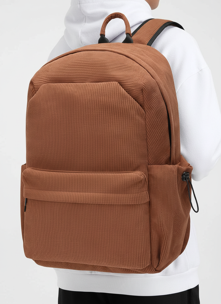 Skydda din teknik med FlexiPack laptopväska. Perfekt för pendling, jobb, skola och resor.