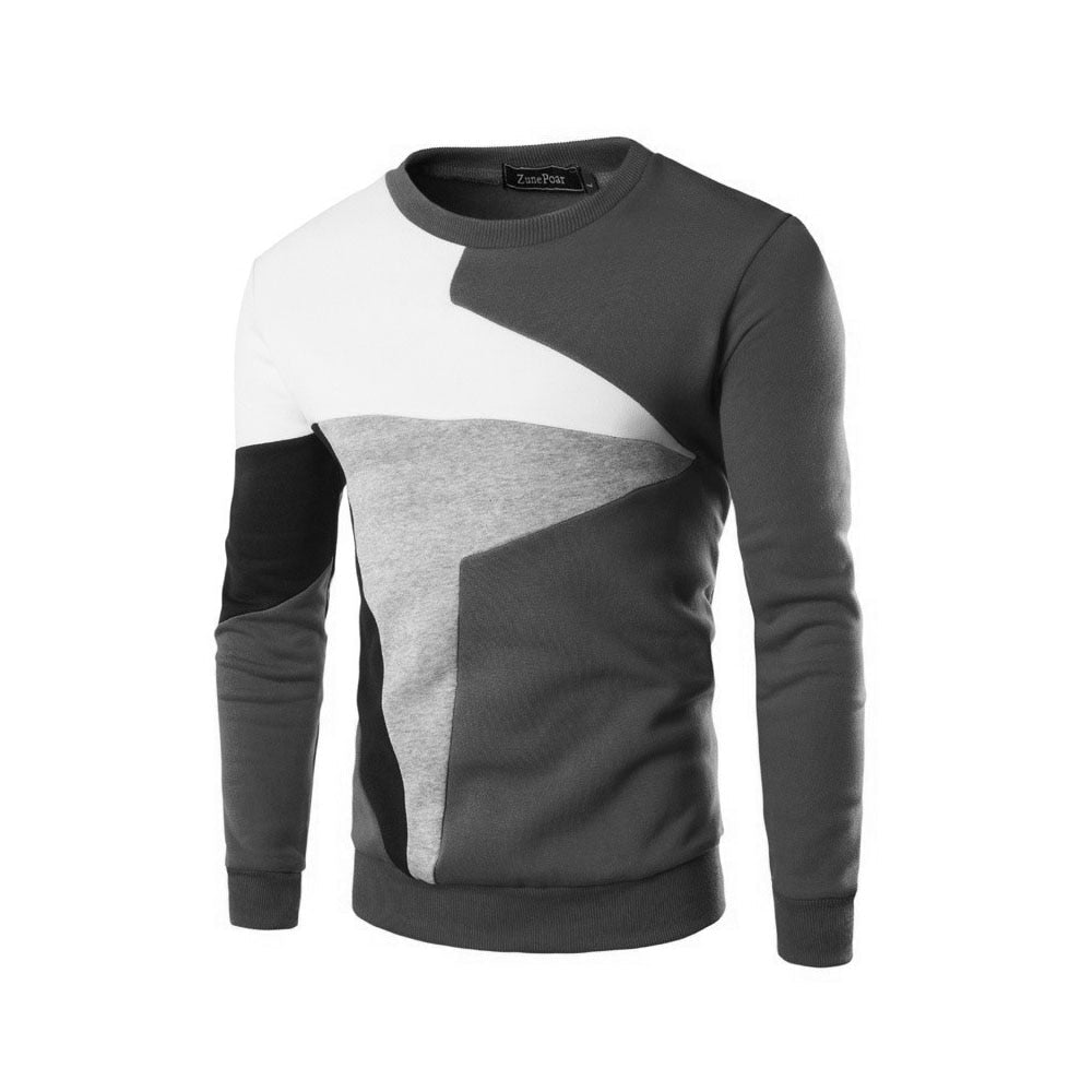 Detaljbild av mjuk långärmad rundhalsad sweatshirt för män, maximal komfort.