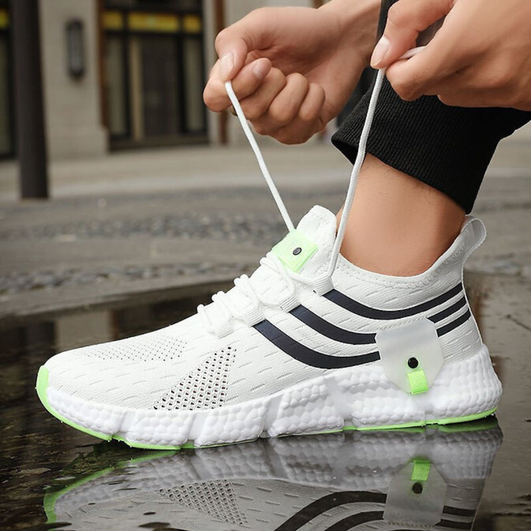 Stilrena sneakers för herr, passar alla tillfällen och outfits.