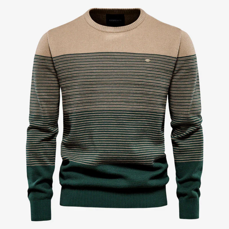 Stilfull stickad randig herrtröja för höst- och vårmode, erbjuder både komfort och modern design.