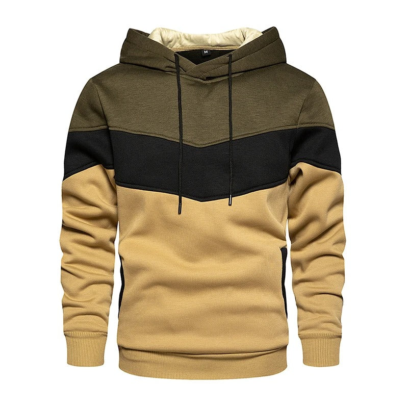 Ryggvy: varm herr patchwork hoodie. Bekväm streetwear för män, med unika detaljer.