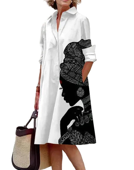 Mönstrad damklänning, perfekt sommarstil. Bekväm och elegant midi sommarklänning för fritid.