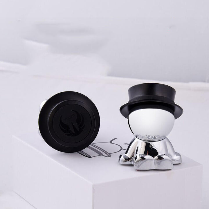 Elegant magnetisk bilhållare som smälter in i bilinredningen. Telefonfäste med 360° rotation.
