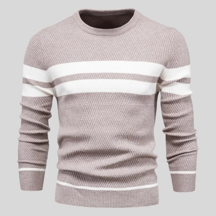 Klassisk långärmad herrtröja för en stilren och avslappnad look. Bekväm och mångsidig för alla tillfällen.