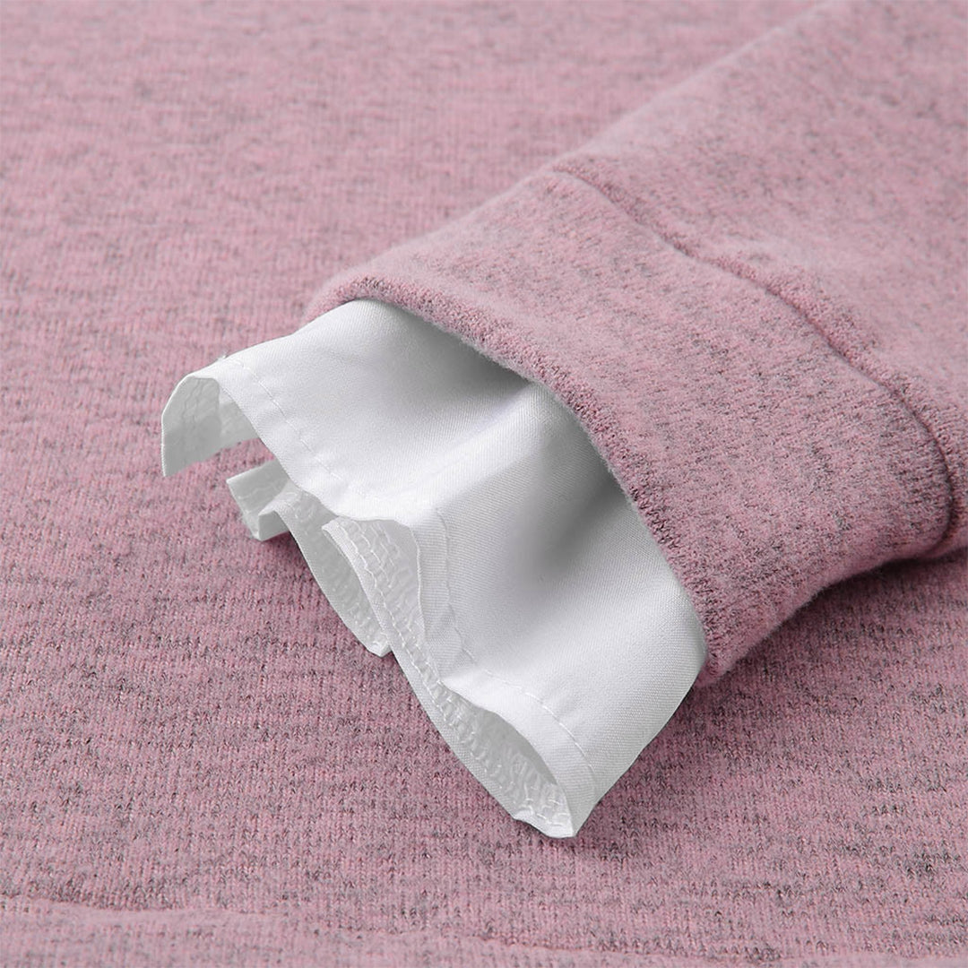 Elegant hösttröja i mjukt material. Kvinnors tröja med rund hals, perfekt för kyliga dagar.