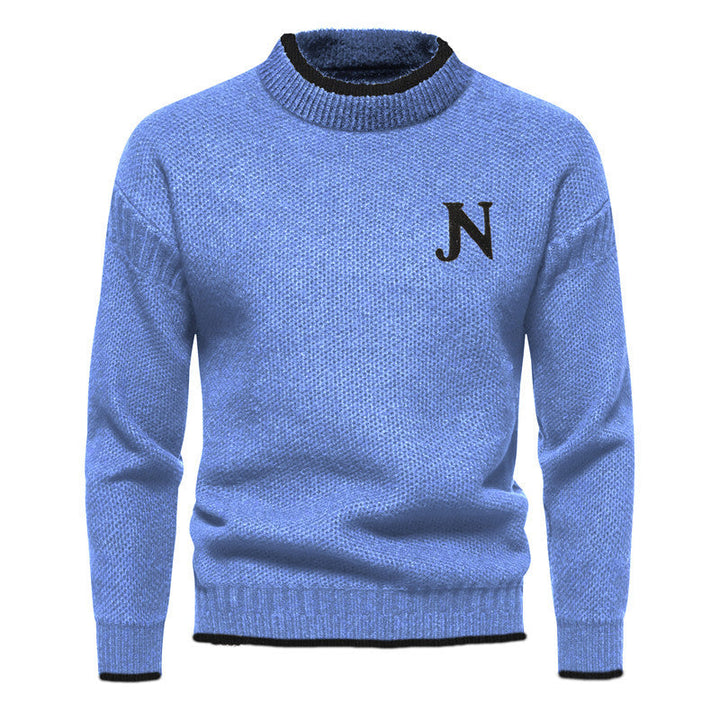 Högkvalitativ herrtröja i mjuk textil. Bekväm & stilren design, mångsidig för herrkläder; formell & avslappnad.