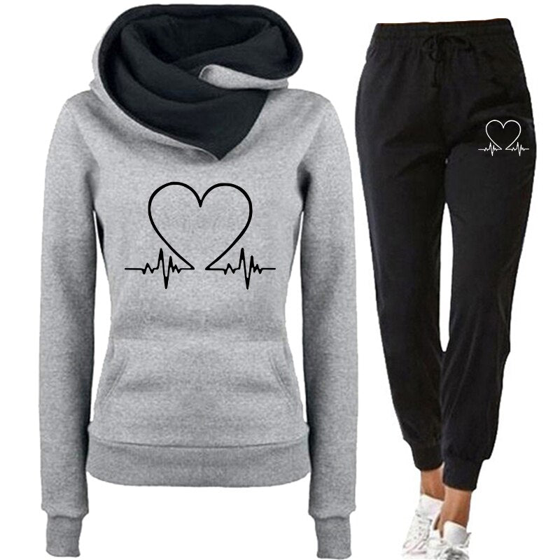 Bekväm dam mysdräkt, utmärkt presenttips. Varm, stilren och mjuk loungewear för alla damer att koppla av i.