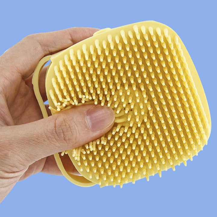 Badborste för husdjur. Mjuk silikon, massagefunktion & integrerad schampodispenser.