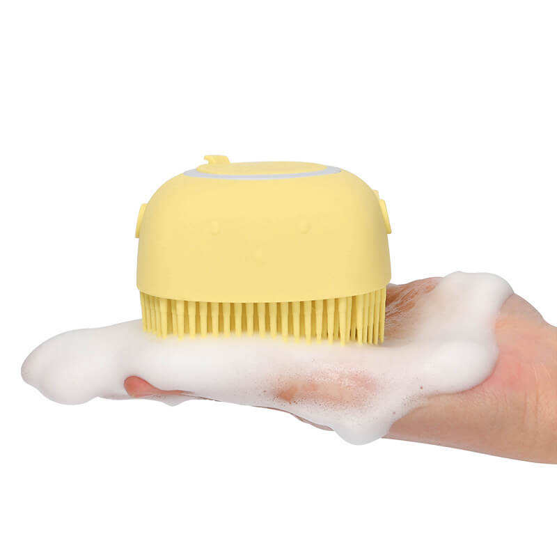 Multifunktionell husdjursborste; schampodispenser, silikonpiggar för massage.