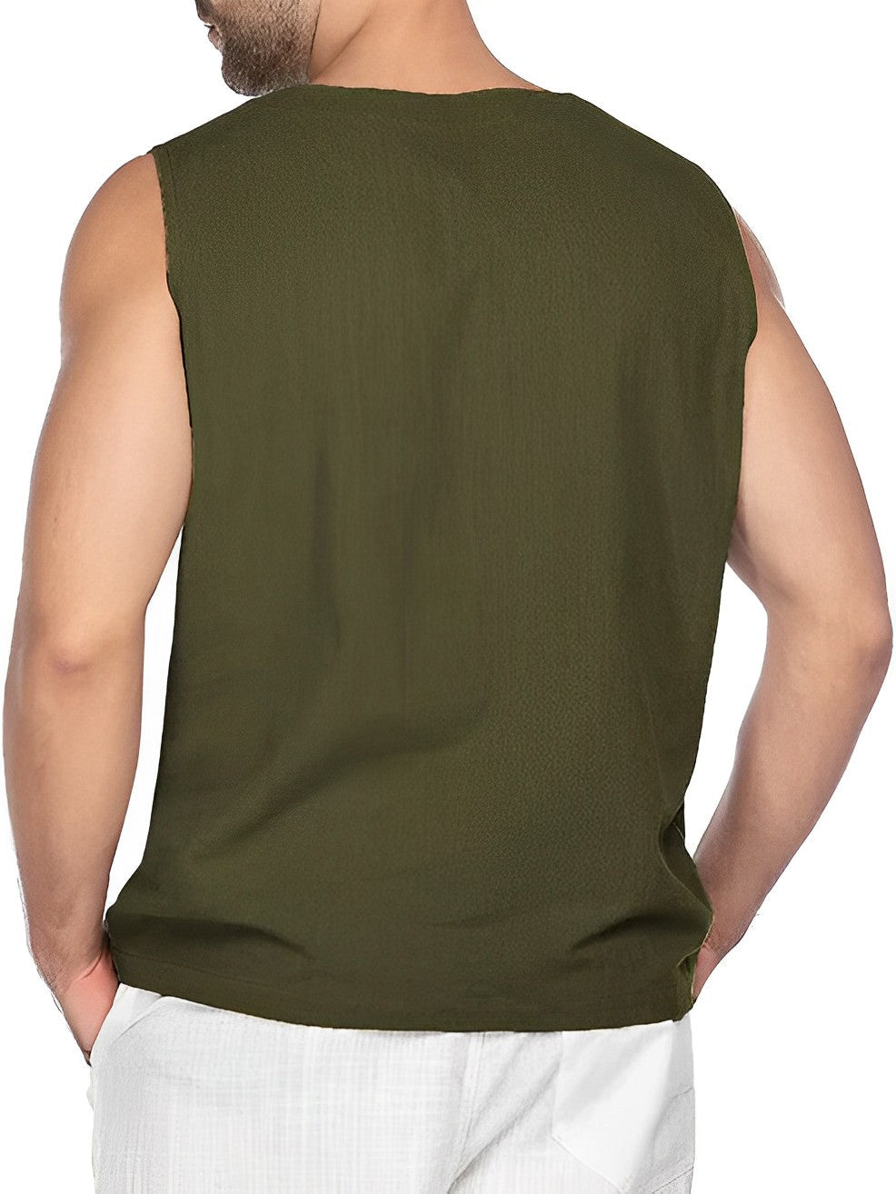 Stilren tanktopp för herr, designad för sommarens värme med mjukt och andningsbart material.