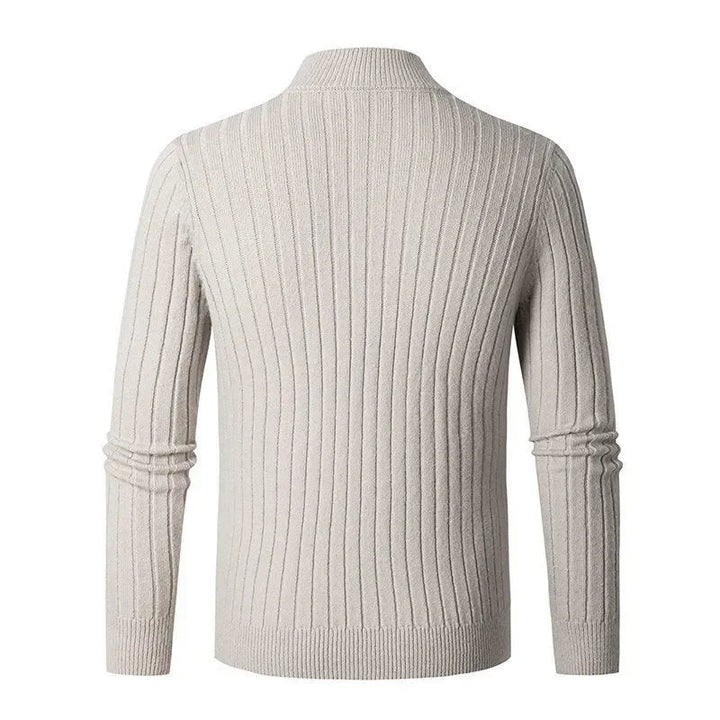 Elegant vardagströja för män med halv dragkedja. Modern design, bekväm passform och stilren look.