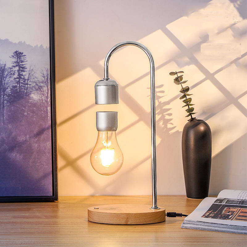 Modern magnetisk svävande lampa för hem och kontor, med trådlös levitation och ambient belysning.