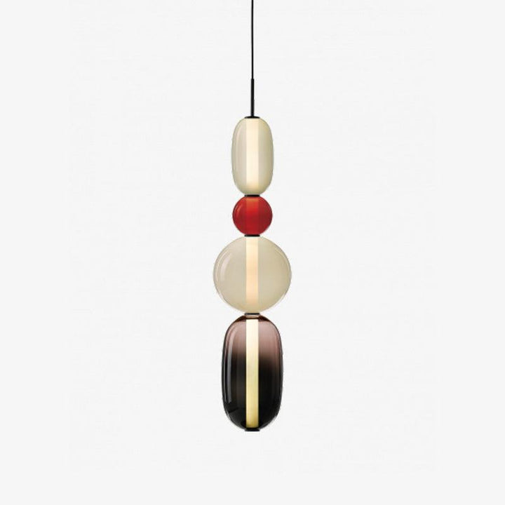 Fristående modern taklampa i glas, redo för montering. En designlampa för ditt hem.
