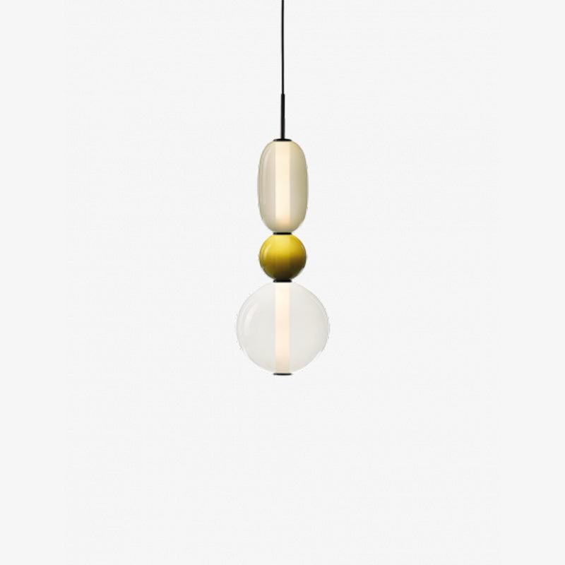 Exklusiv taklampa i glas, modern belysningsdesign. Högkvalitativ glaslampa för stilfulla hem.