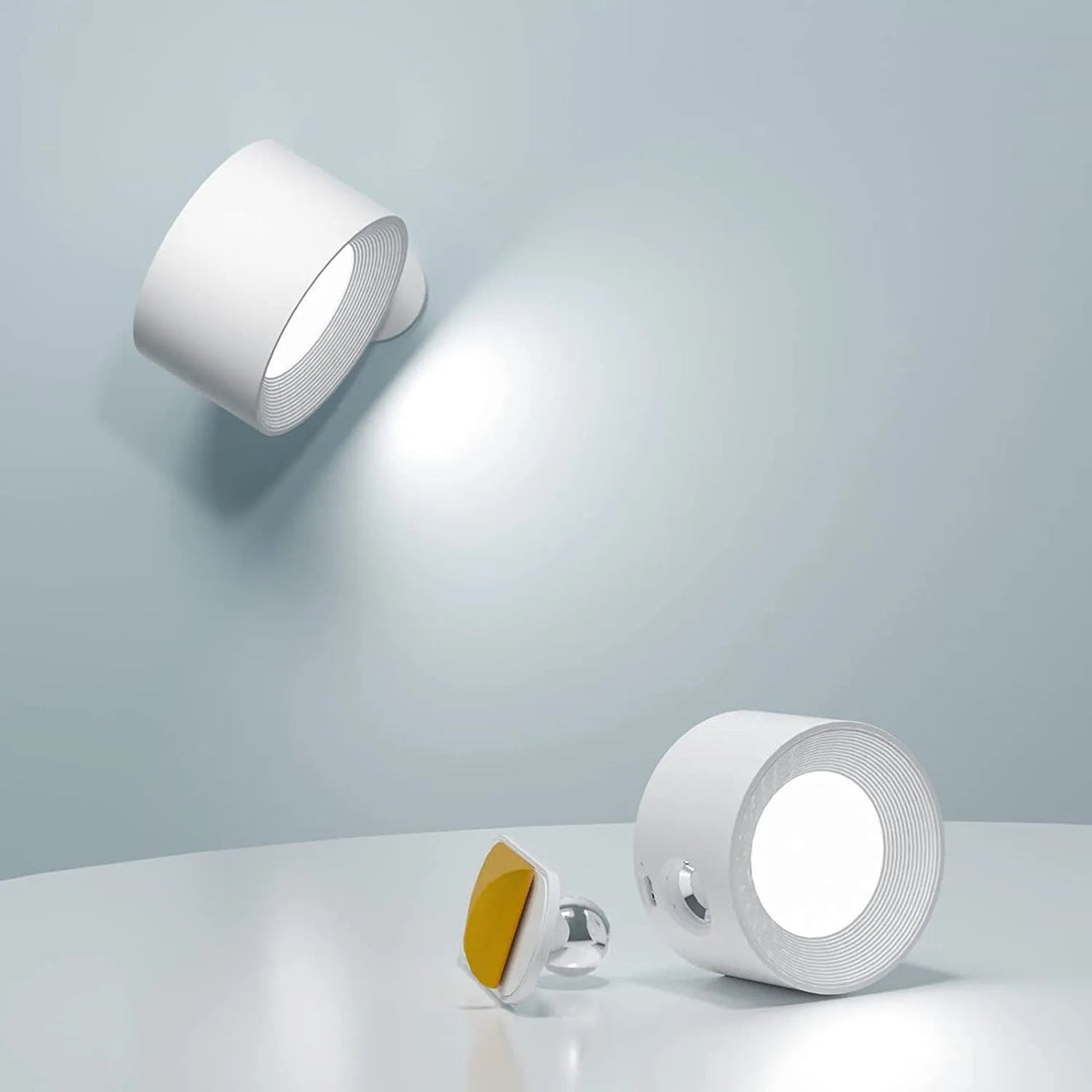 Stilren trådlös vägglampa EasyStick i modern design. Elegant och laddbar dekorationslampa för hemmet.