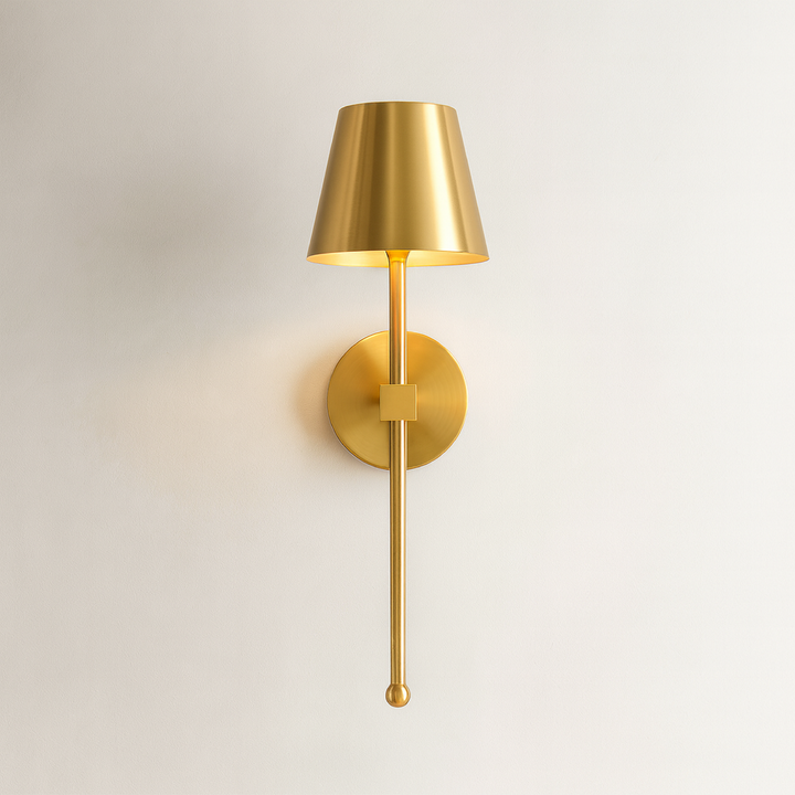 Vägglampa i modern design. Trådlös, uppladdningsbar LED-lampa som stilfull inredningsdetalj.