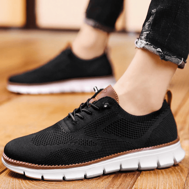 Mångsidiga herrskor som kombinerar modern design med komfort för alla tillfällen.