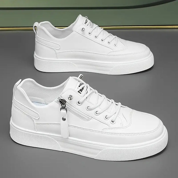 Herrsneakers baksida med detalj på häl och sula. Ger bra grepp och komfort för vardagsbruk. Stilrena herrskor.
