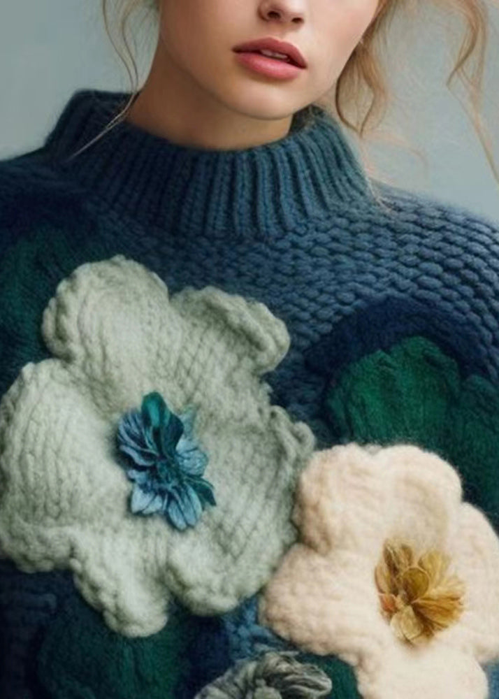 Kvinnors mysiga blå turtleneck tröja, perfekt för hösten. Loose fit, varm & bekväm med snygg patchwork design.