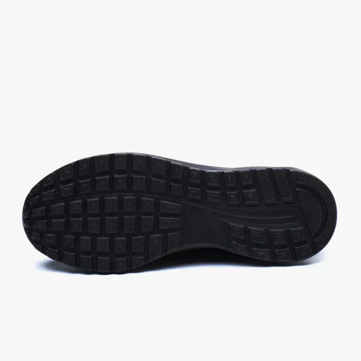 "Ortopediska skyddsskor herr i svart, bekväma med ståltåhätta, andningsbart tyg och stötdämpande sula."