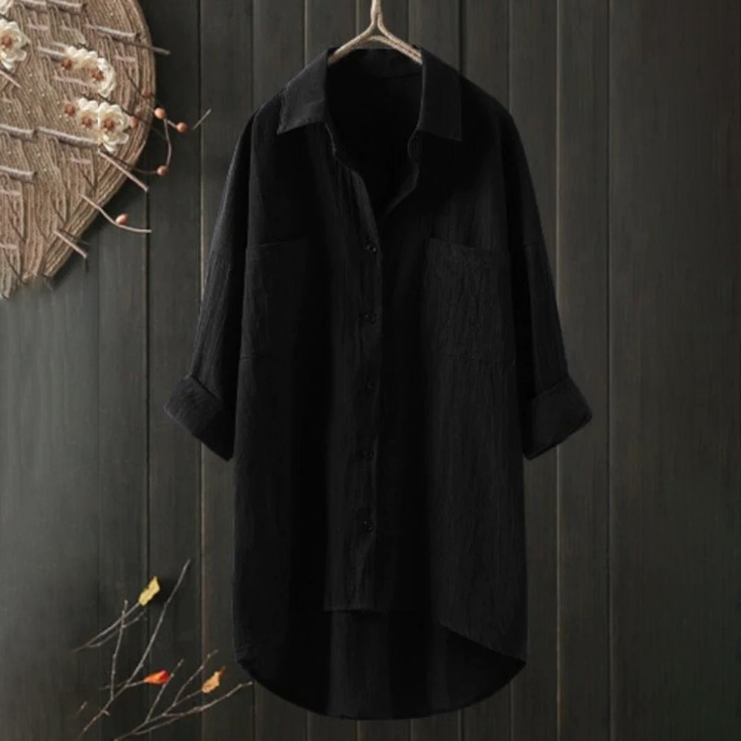 Snygg oversize blus för dam, långärmad i mjukt och följsamt tyg, en modern vardagstopp.